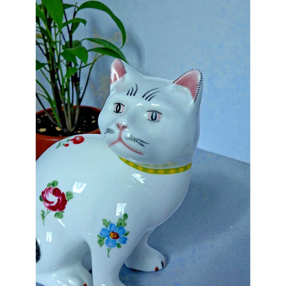Vintage White Floral Cat Figure Porcelain Bow Chubby Hand painted Home Deco - Picture 12 of 14